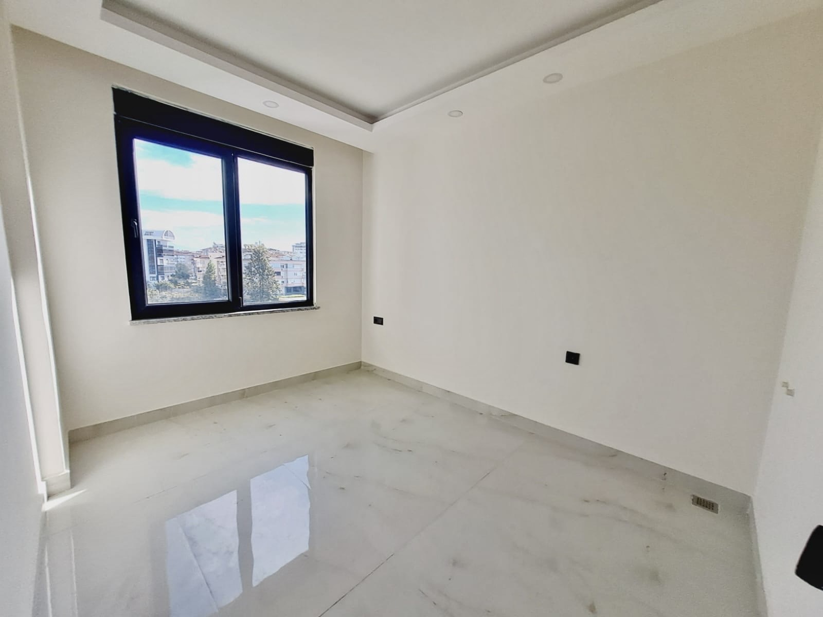 квартира 1+1 в Центре Алании, пляж Клеопатра