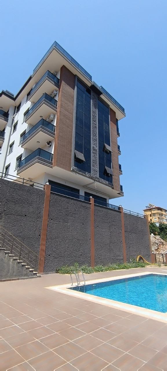 квартира 1+1 в Центре Алании, пляж Клеопатра