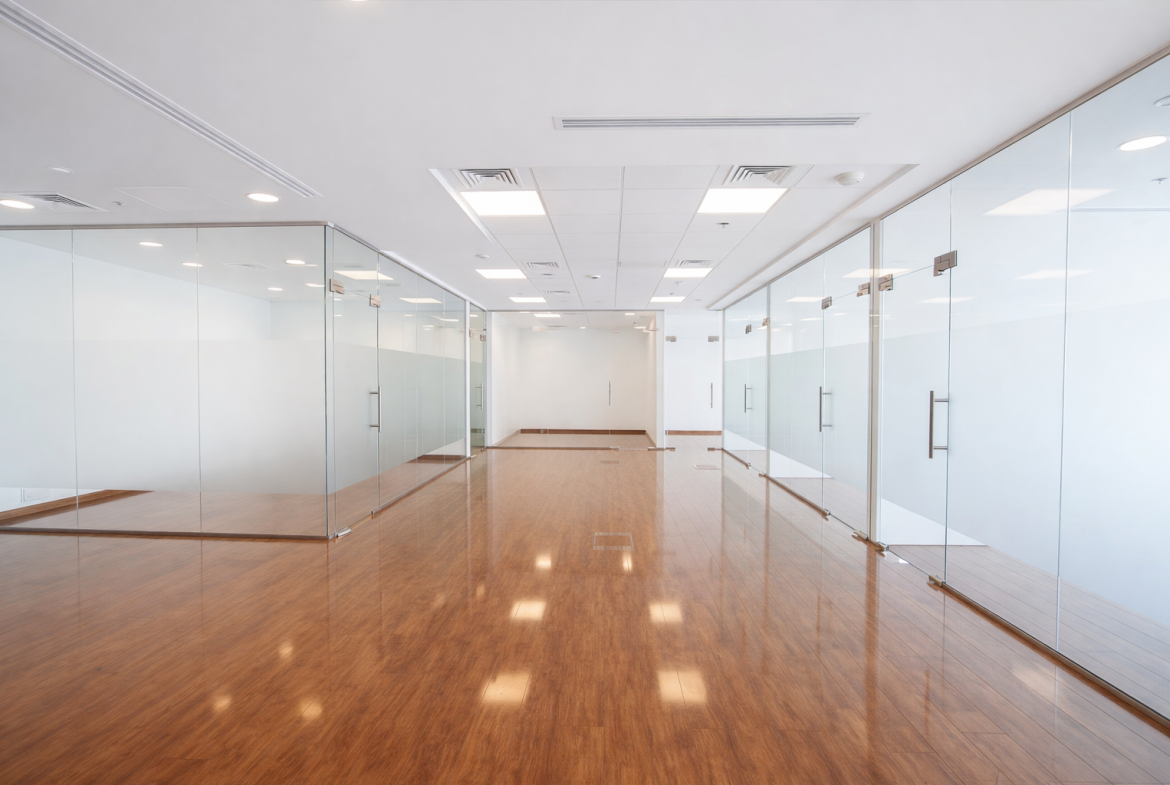 офис open space в бизнес-центре Reef Tower