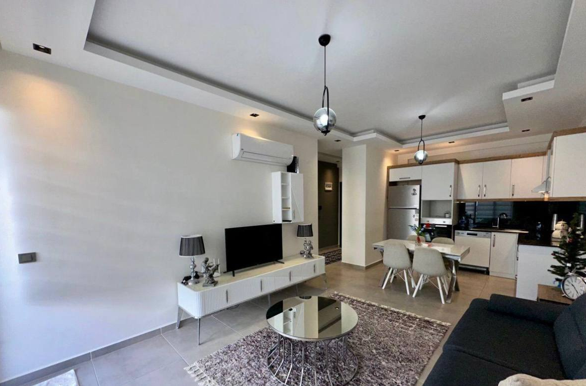 продажа квартиры 1+1 с ремонтом в Махмутларе, Аланья