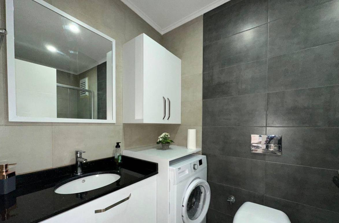 продажа квартиры 1+1 с ремонтом в Махмутларе, Аланья