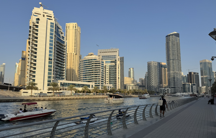 прогулка по набережной Дубай Марина