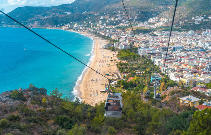 фуникулер для подъема на Аланийскую крепость