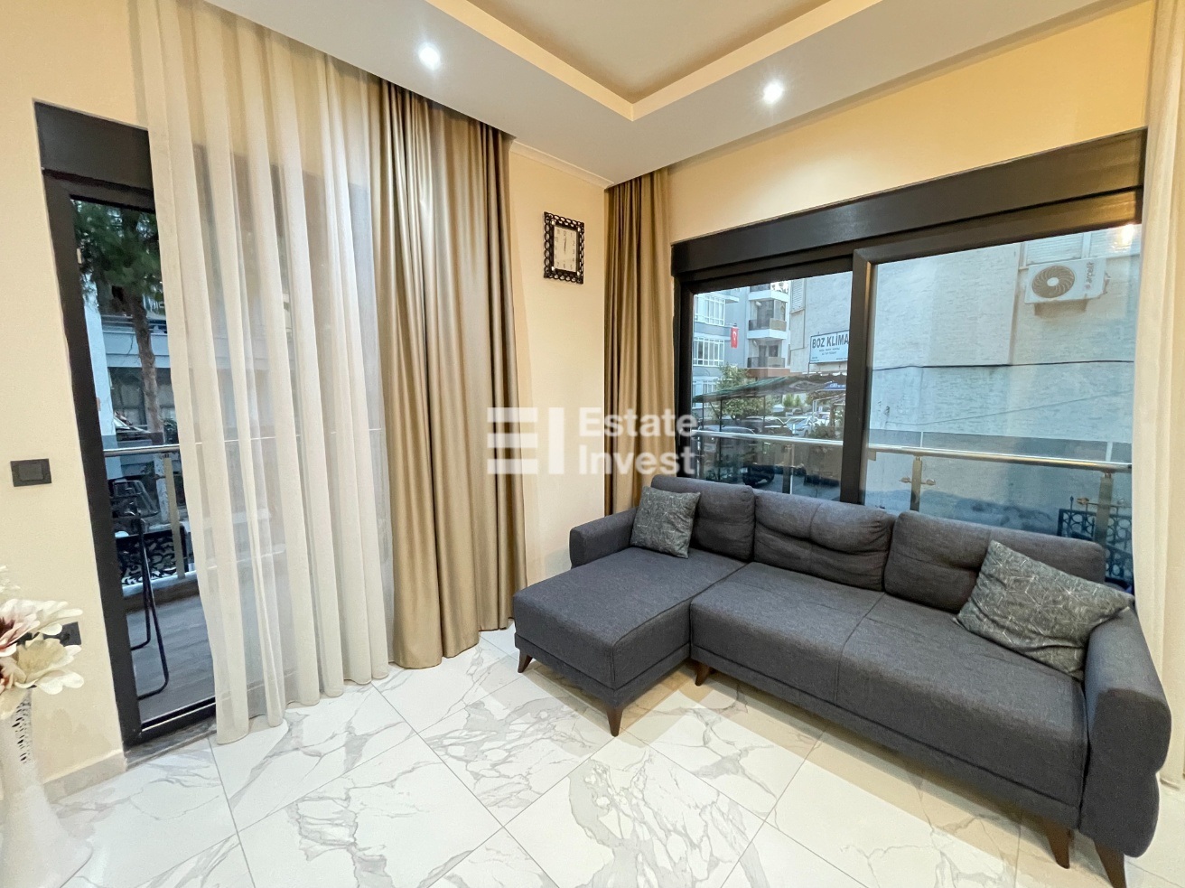 продажа квартиры у моря в центре Алании