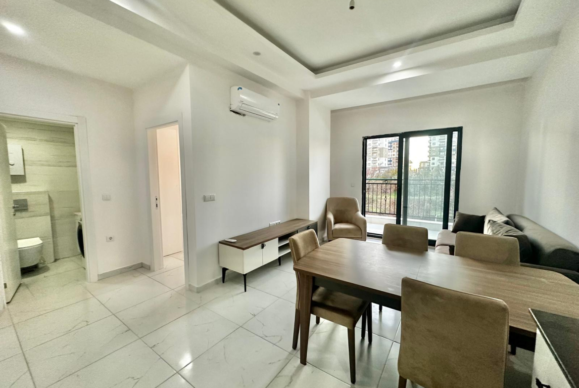 купить квартиру 1+1 с мебелью и техникой, Аланья