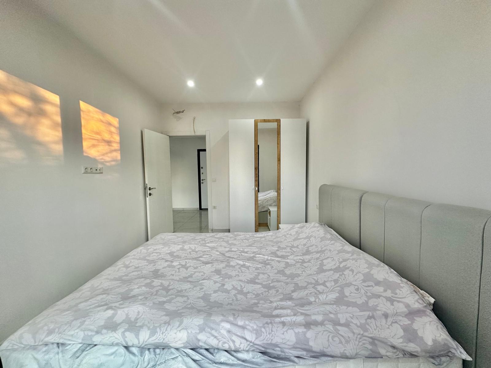 купить квартиру 1+1 с мебелью и техникой, Аланья