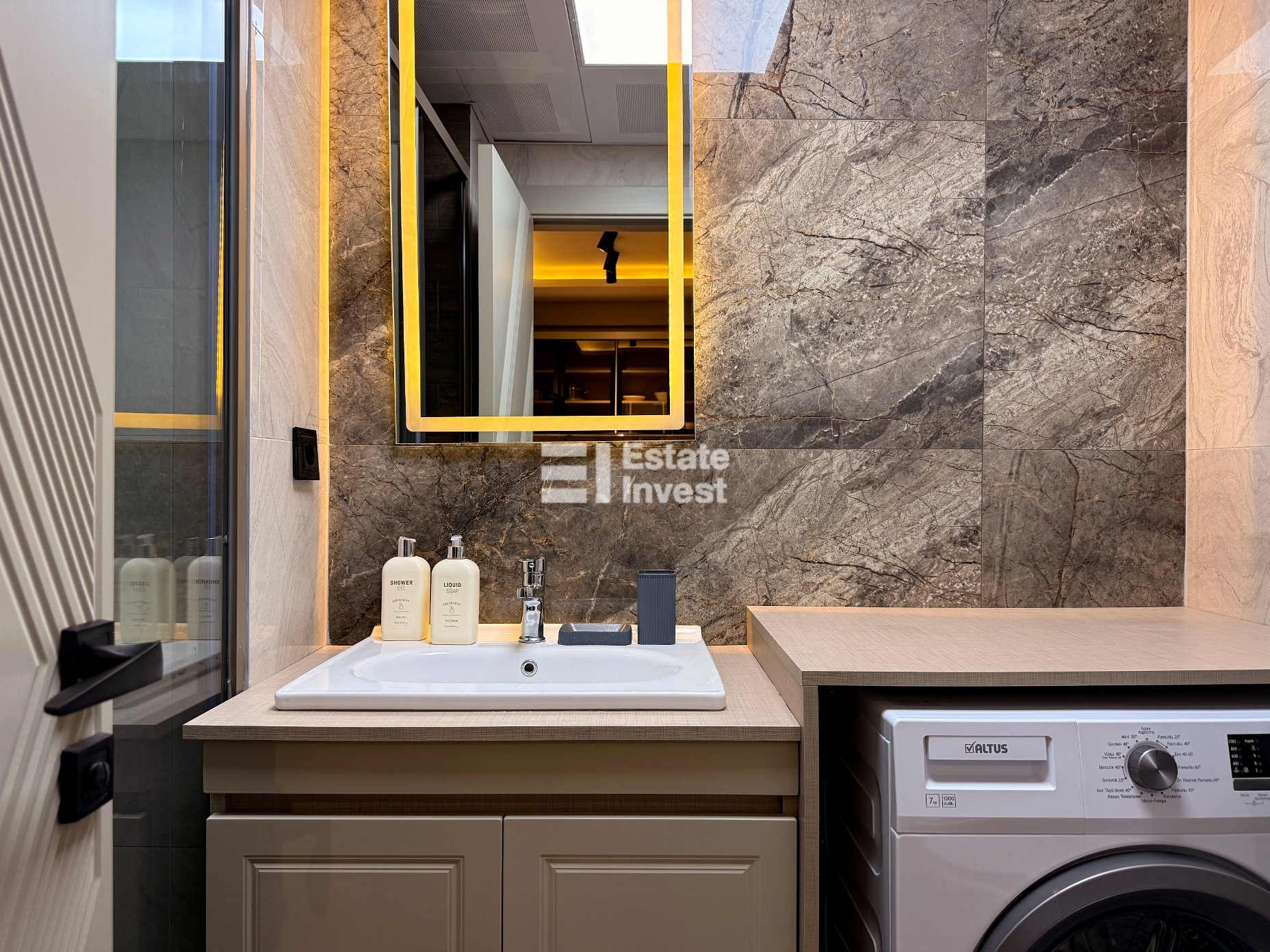 Аренда квартиры 1+1 в Мерсине у моря