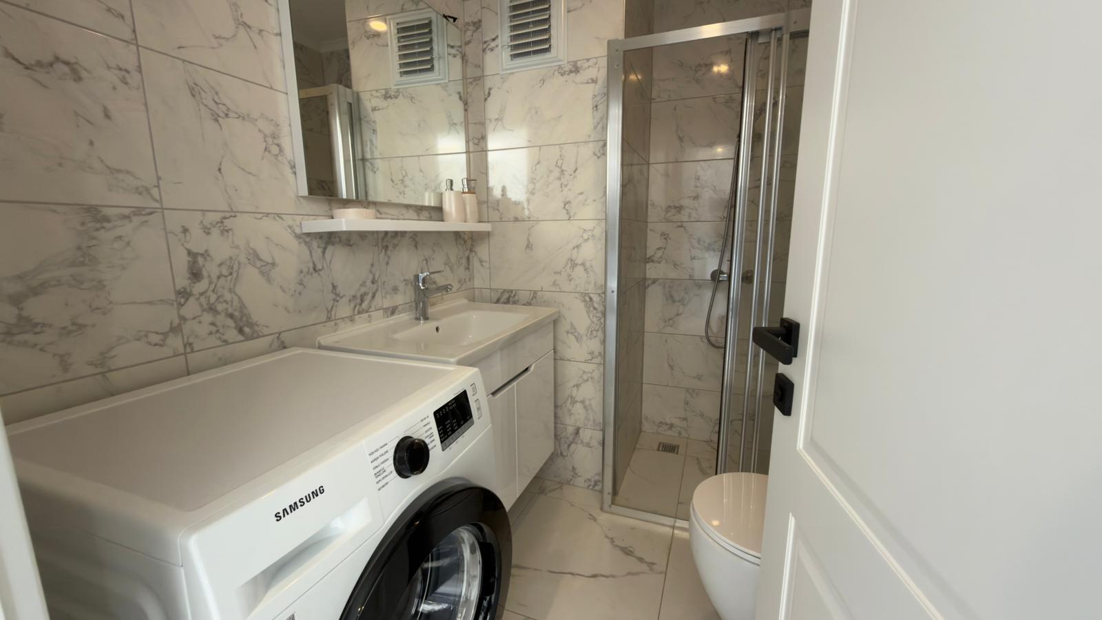 продажа квартиры 1+1 на первой линии моря, Алания