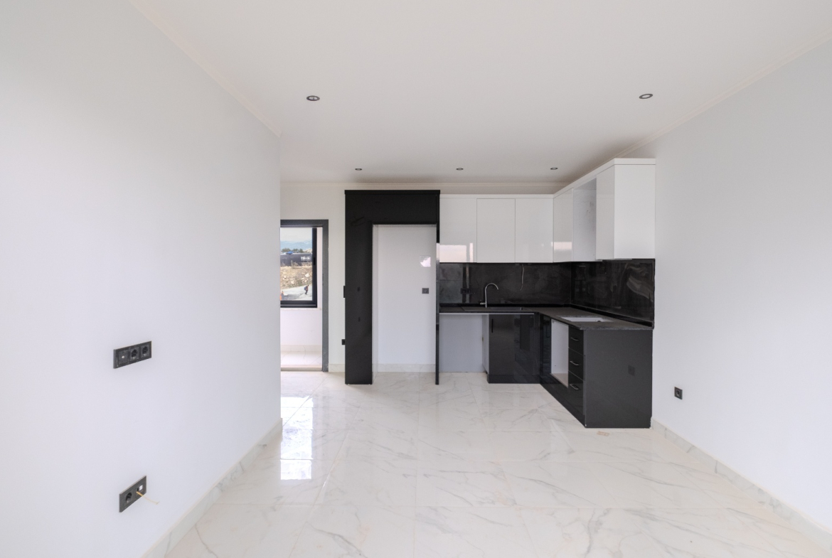 продажа квартиры с отделкой в районе Оба