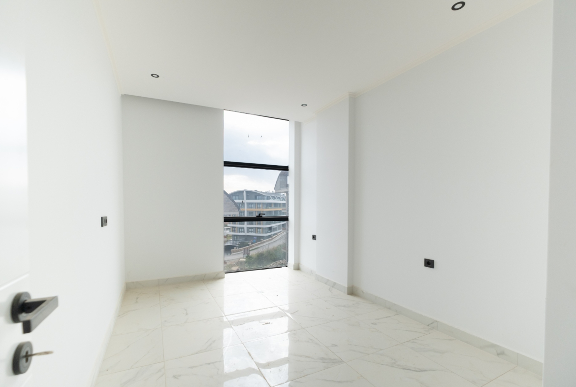 продажа квартиры с отделкой в районе Оба