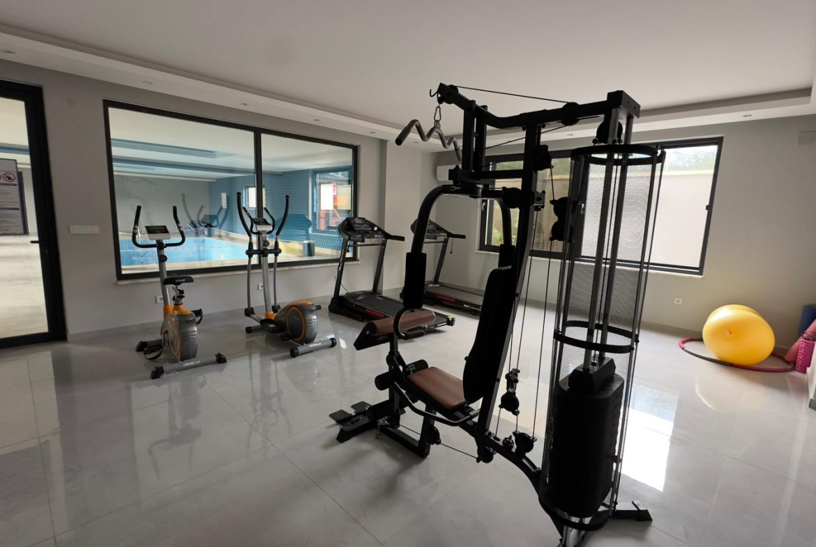 меблированная квартира в комплексе у моря, Алания