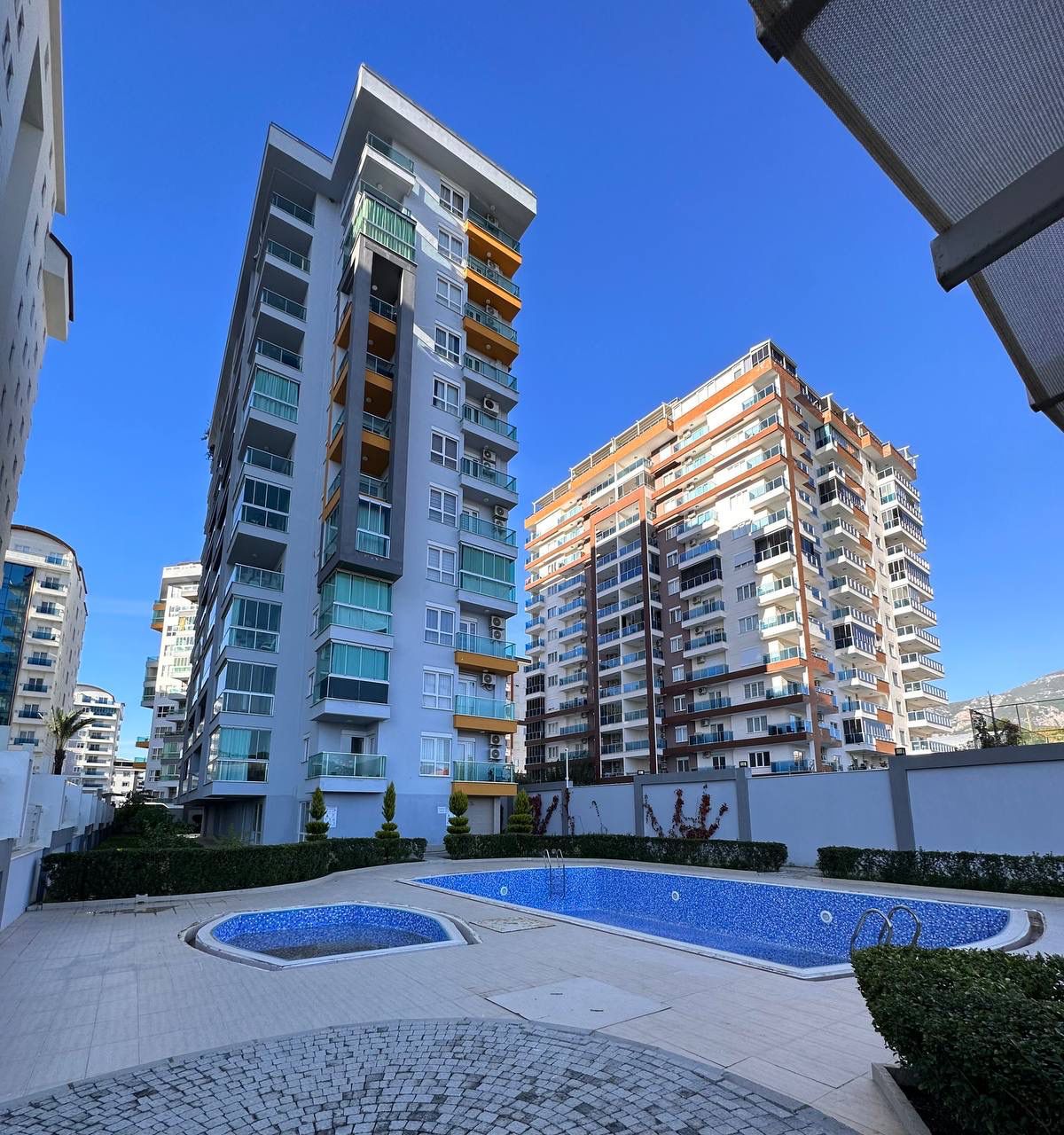 PHOTO-2026-04-14-14-13-58(3) меблированная квартира 1+1 в Махмутларе