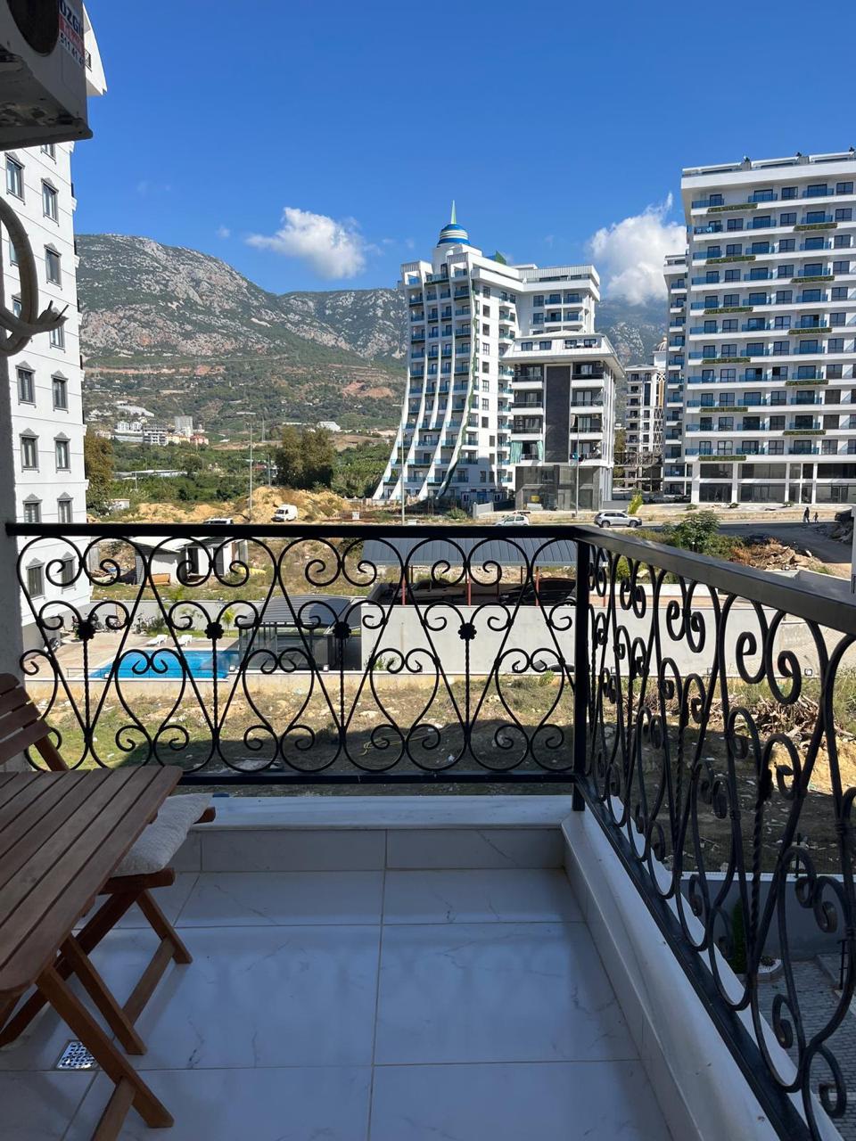 продажа квартиры 1+1 с мебелью в Махмутларе