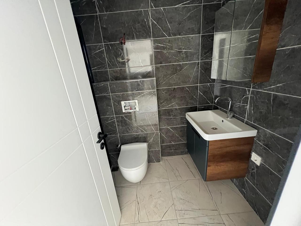 продажа квартиры 1+1 возле моря, Аланья