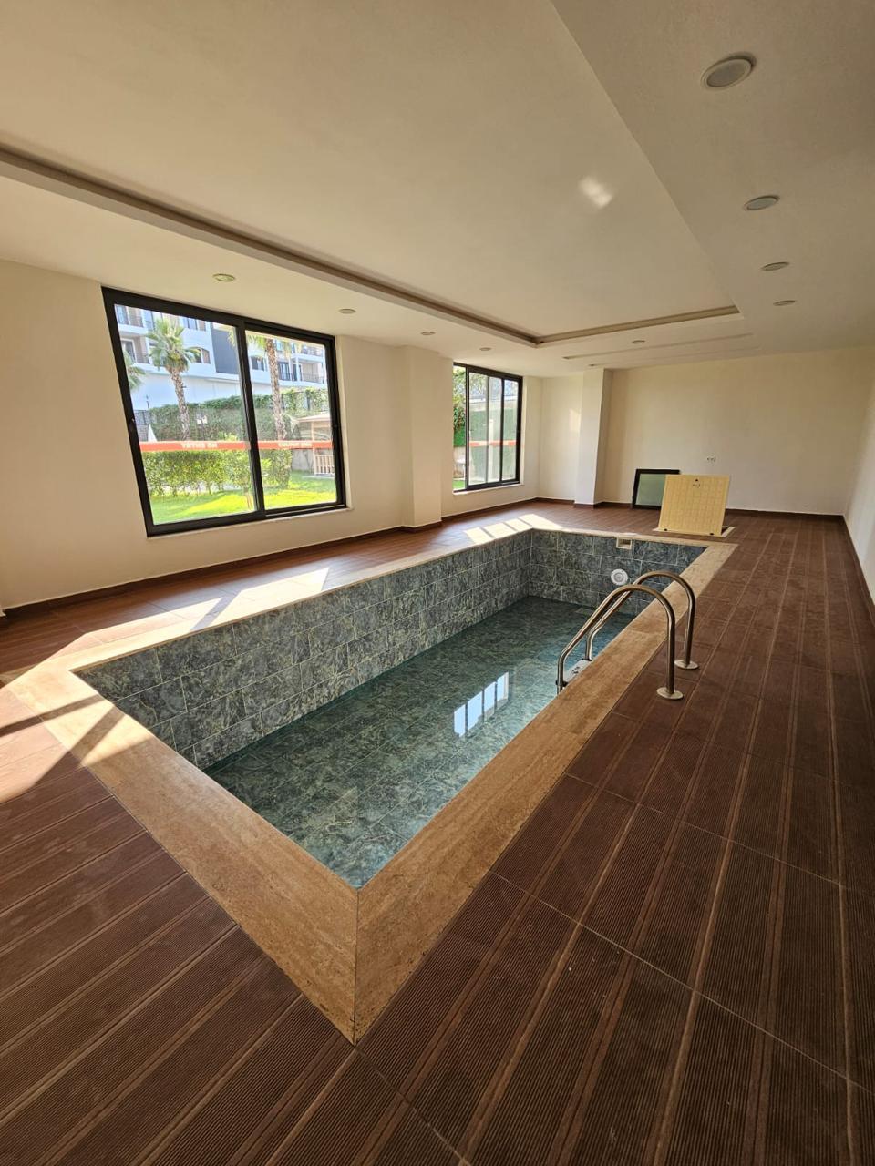 продажа квартиры 1+1 возле моря, Аланья