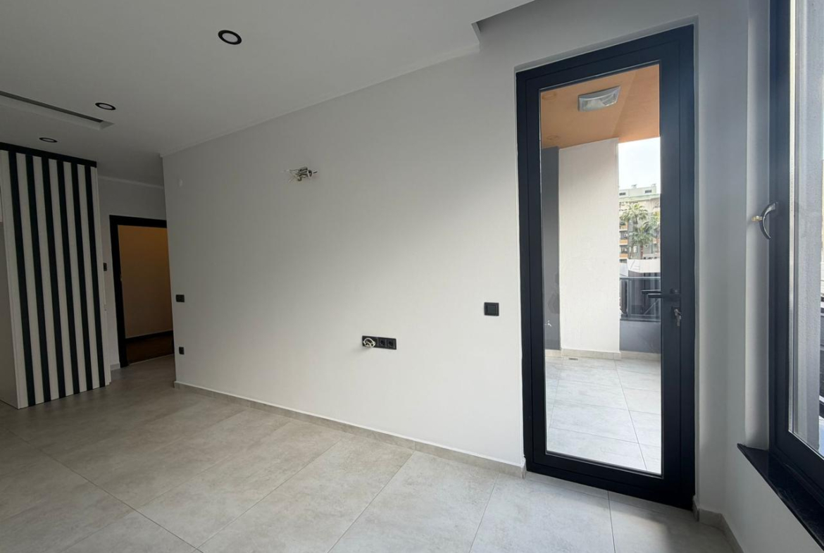 продажа квартиры 1+1 в Центре Алании