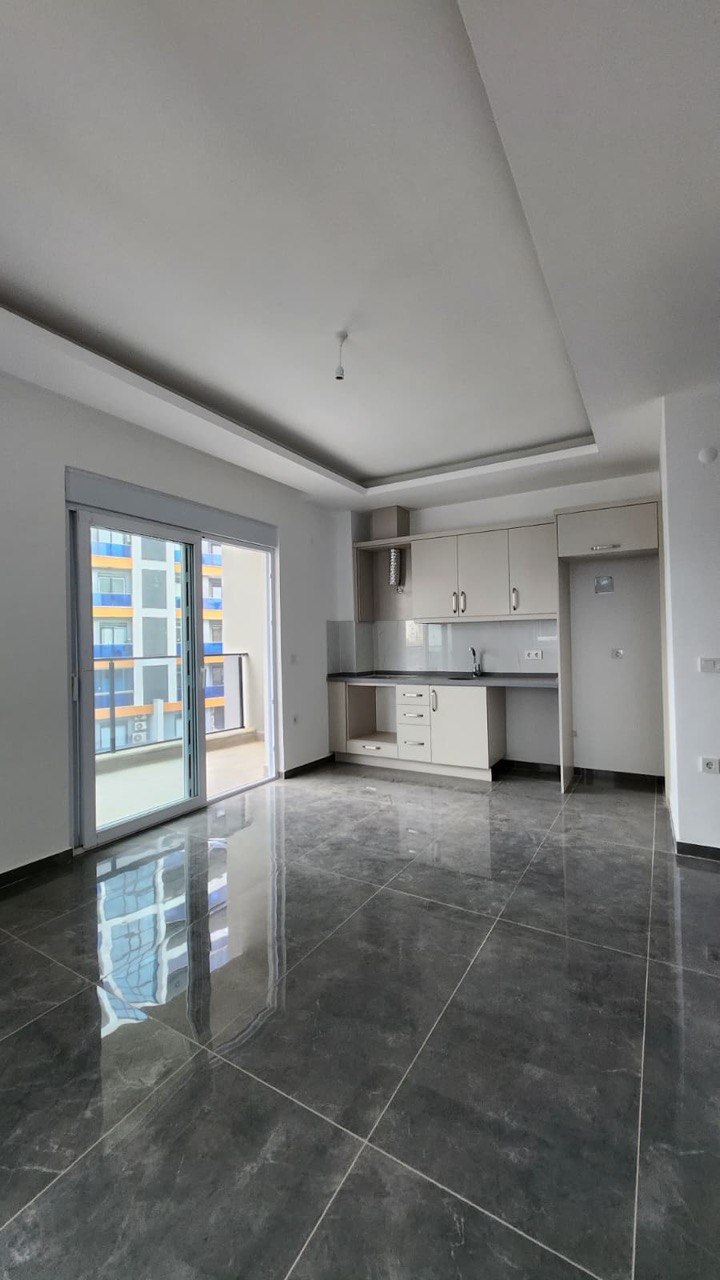 новая квартира 1+1 с отделкой, Махмутлар