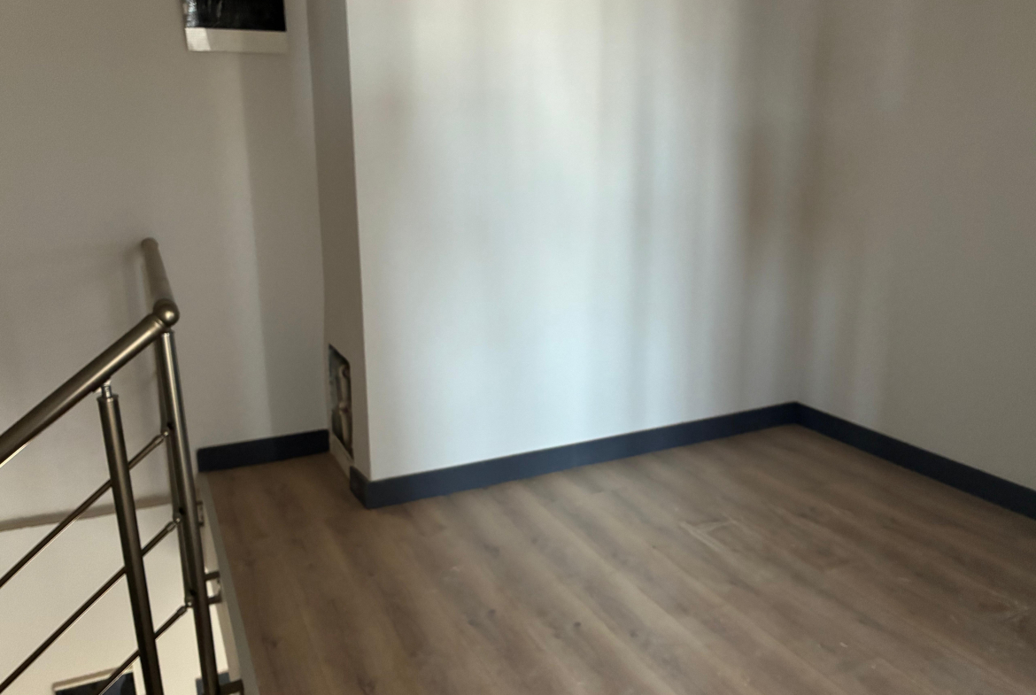 продажа дуплекса 3+1 в районе Алтынташ