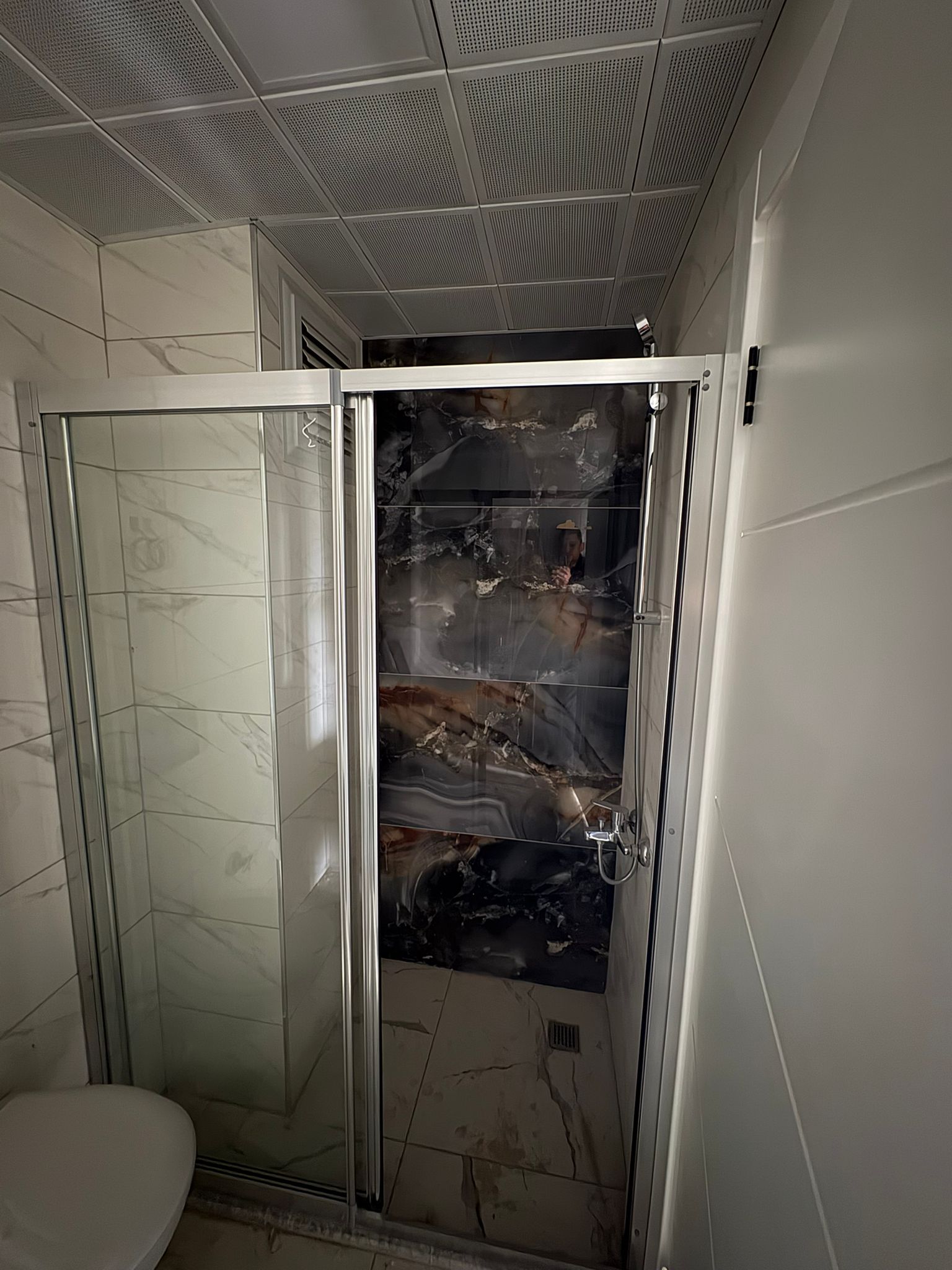 4 BANYO