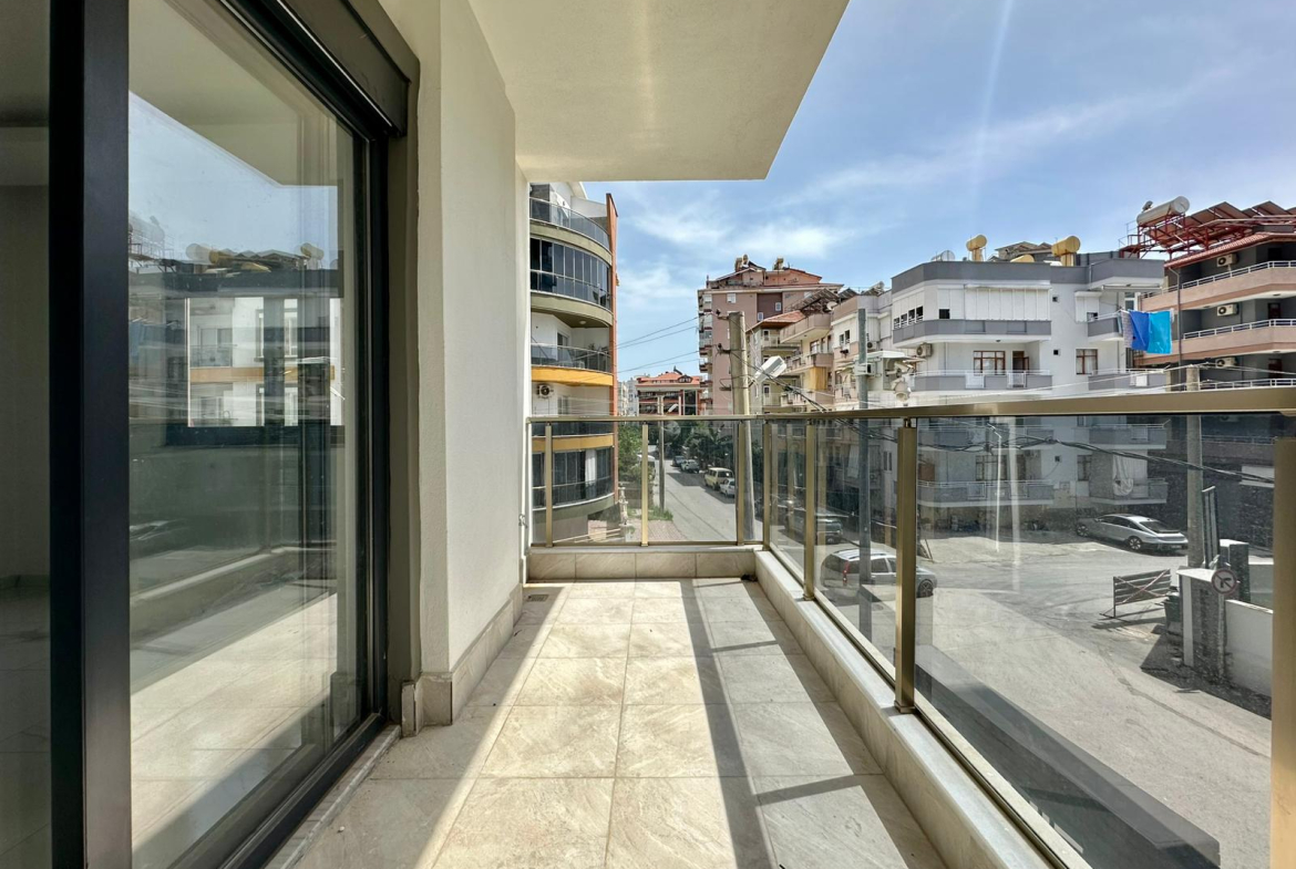 продажа квартиры 1+1 в центре Алании