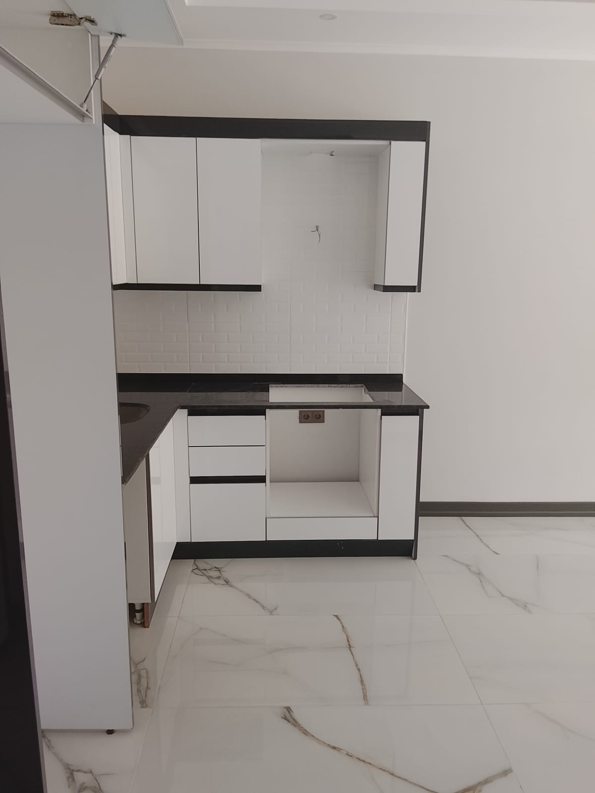 квартира с отделкой в центре Алании, Клеопатра