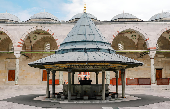 мечеть Фатих (Fatih Camii)